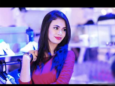 Amira Alawi Biography, Family, Work & Other Details .